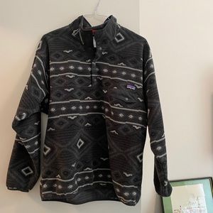Patagonia pullover fleece